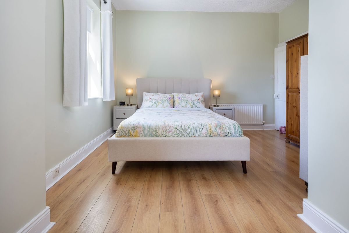 Period Property For Sale: 1 Lakeview, Carrignafoy, Cobh, Co. Cork Period Property For Sale: 1 Lakeview, Carrignafoy, Cobh, Co. Cork