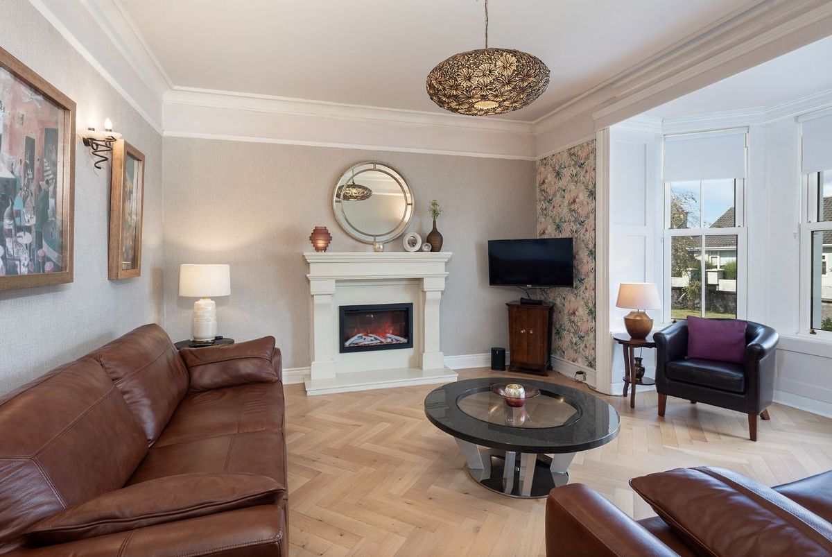 Period Property For Sale: 1 Lakeview, Carrignafoy, Cobh, Co. Cork Period Property For Sale: 1 Lakeview, Carrignafoy, Cobh, Co. Cork