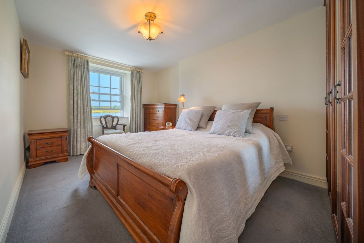 Georgian Waterfront Property For Sale: 5 The Terrace, Lower Road, Scilly, Kinsale, Co. Cork Georgian Waterfront Property For Sale: 5 The Terrace, Lower Road, Scilly, Kinsale, Co. Cork