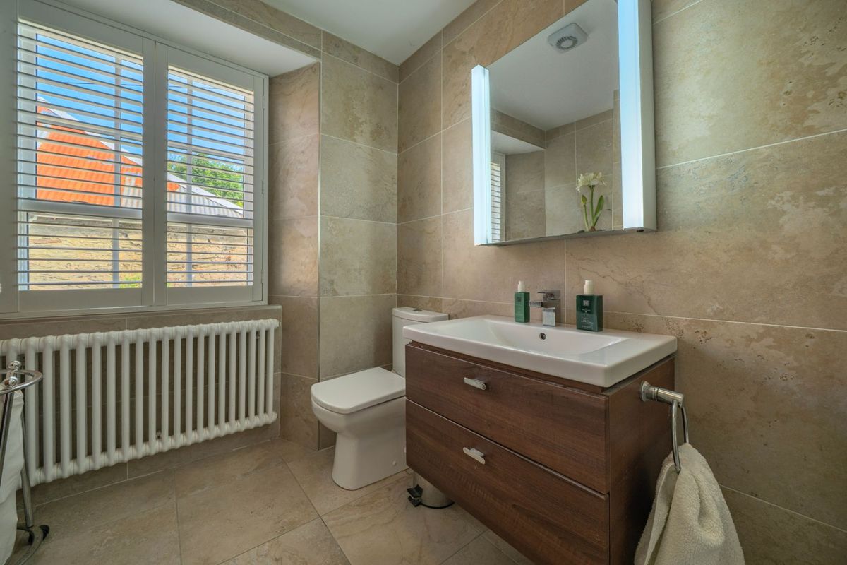 Georgian Waterfront Property For Sale: 5 The Terrace, Lower Road, Scilly, Kinsale, Co. Cork Georgian Waterfront Property For Sale: 5 The Terrace, Lower Road, Scilly, Kinsale, Co. Cork