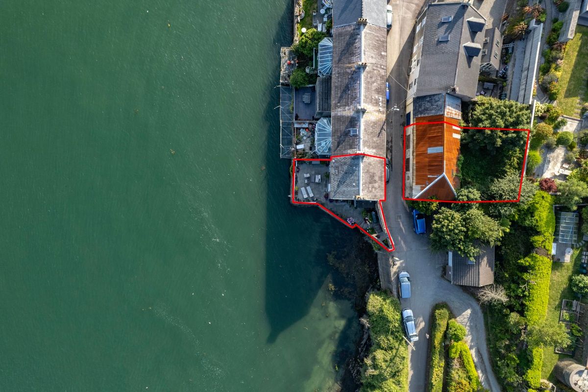 Georgian Waterfront Property For Sale: 5 The Terrace, Lower Road, Scilly, Kinsale, Co. Cork Georgian Waterfront Property For Sale: 5 The Terrace, Lower Road, Scilly, Kinsale, Co. Cork