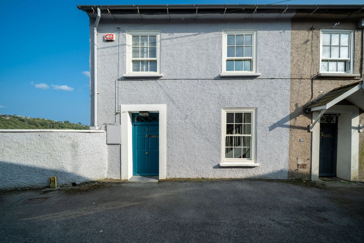 Georgian Waterfront Property For Sale: 5 The Terrace, Lower Road, Scilly, Kinsale, Co. Cork Georgian Waterfront Property For Sale: 5 The Terrace, Lower Road, Scilly, Kinsale, Co. Cork
