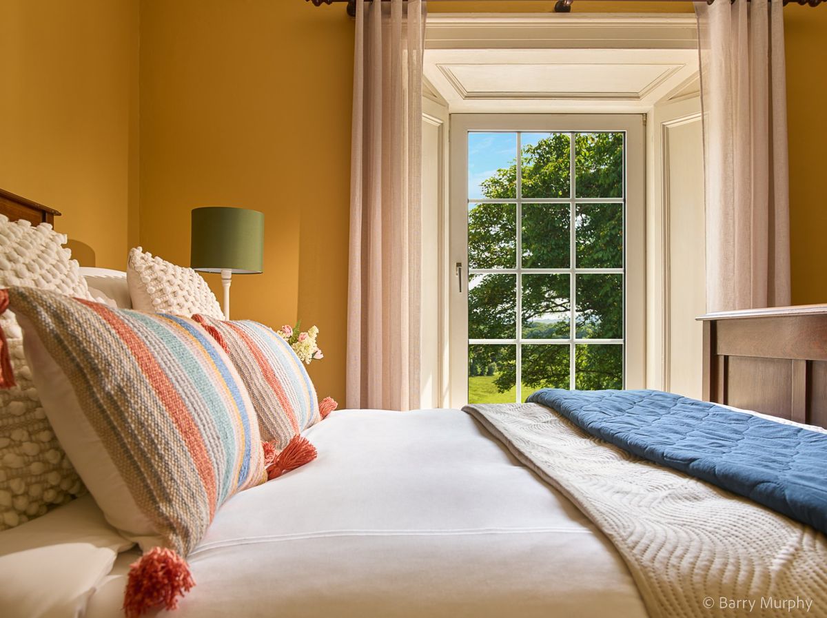 Victorian House For Sale: Ardeevin House, Beach, Bantry, Co. Cork Victorian House For Sale: Ardeevin House, Beach, Bantry, Co. Cork