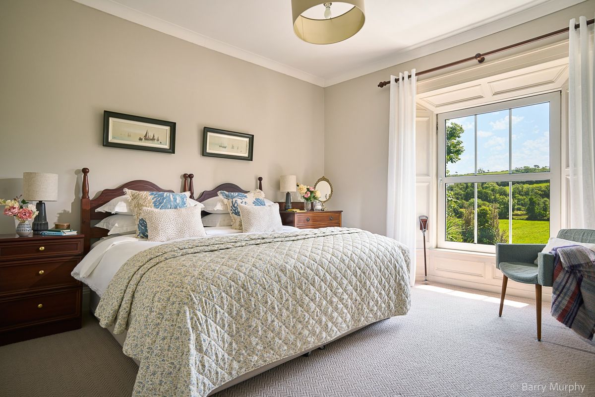 Victorian House For Sale: Ardeevin House, Beach, Bantry, Co. Cork Victorian House For Sale: Ardeevin House, Beach, Bantry, Co. Cork