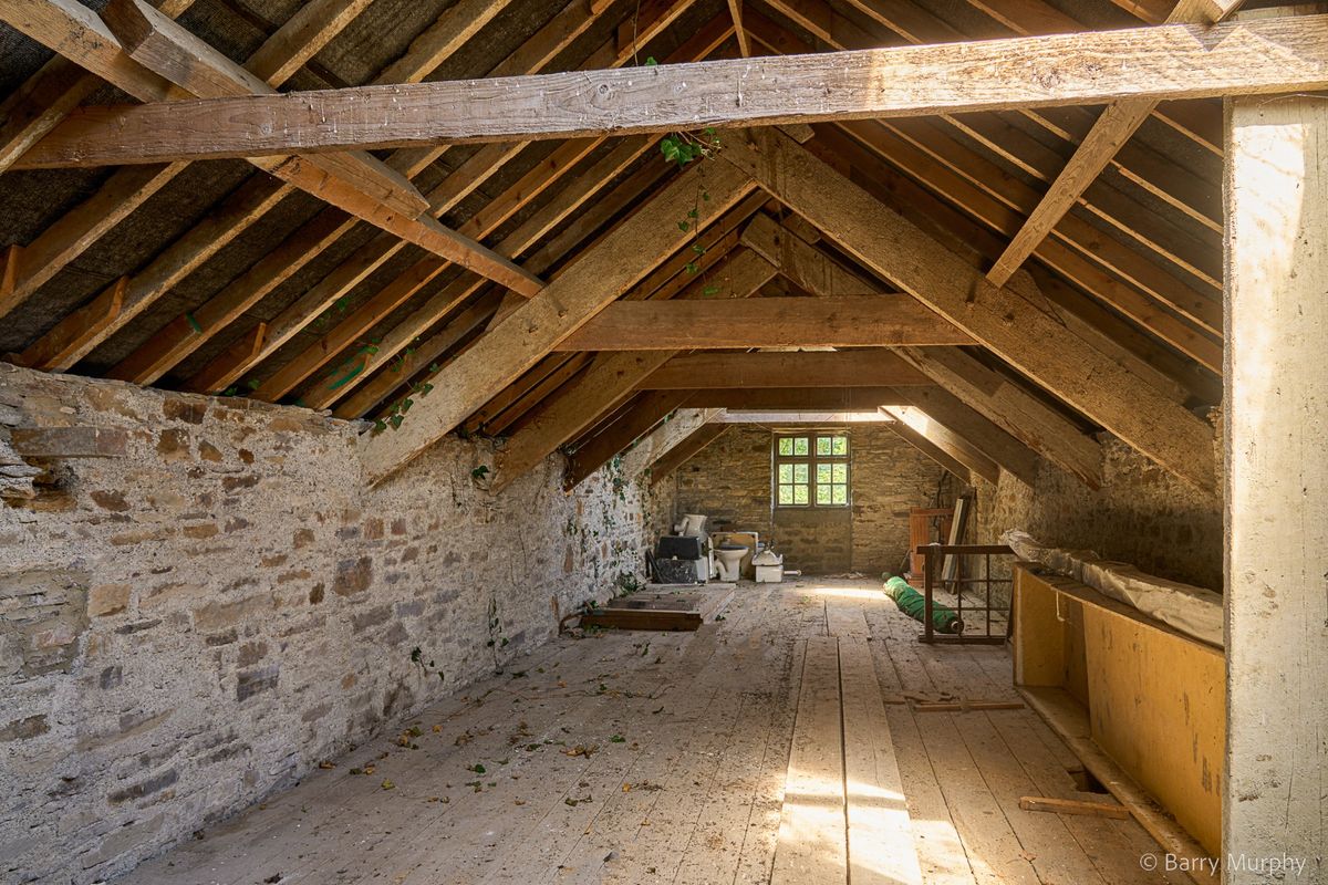 Victorian House For Sale: Ardeevin House, Beach, Bantry, Co. Cork Victorian House For Sale: Ardeevin House, Beach, Bantry, Co. Cork