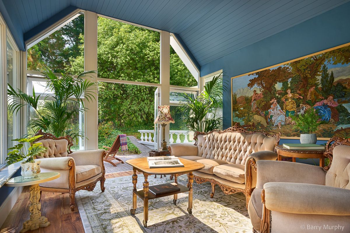 Victorian House For Sale: Ardeevin House, Beach, Bantry, Co. Cork Victorian House For Sale: Ardeevin House, Beach, Bantry, Co. Cork