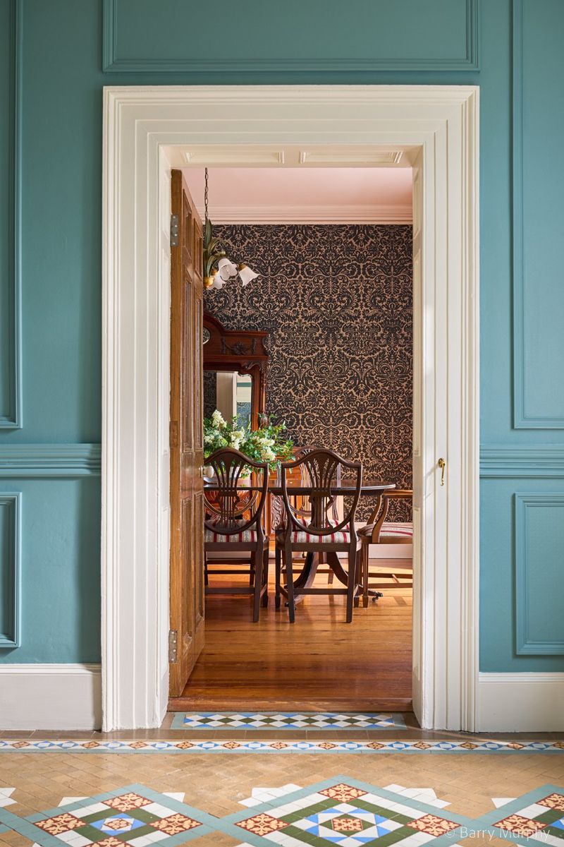 Victorian House For Sale: Ardeevin House, Beach, Bantry, Co. Cork Victorian House For Sale: Ardeevin House, Beach, Bantry, Co. Cork