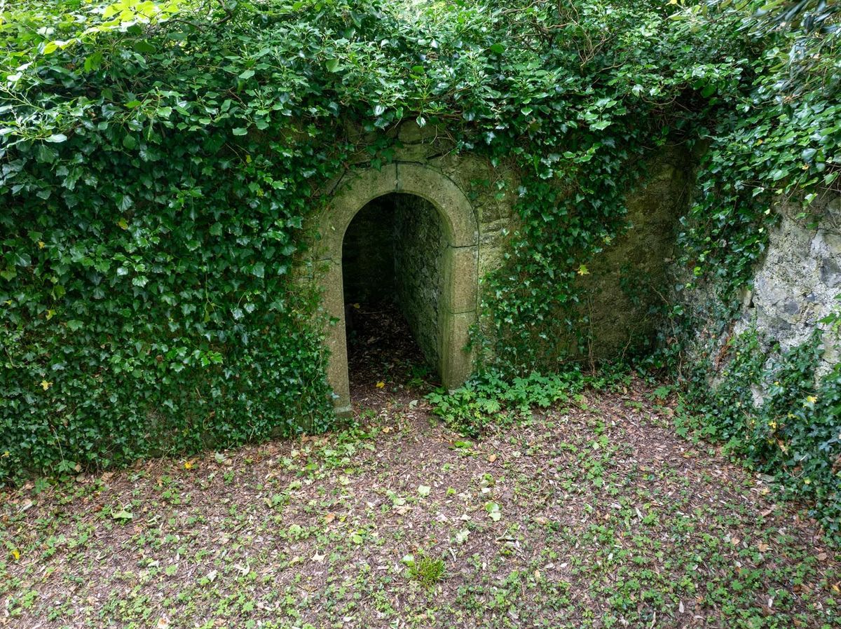 Period Residence For Sale: Ballyard House, Ballyard, Tralee, Co. Kerry Period Residence For Sale: Ballyard House, Ballyard, Tralee, Co. Kerry