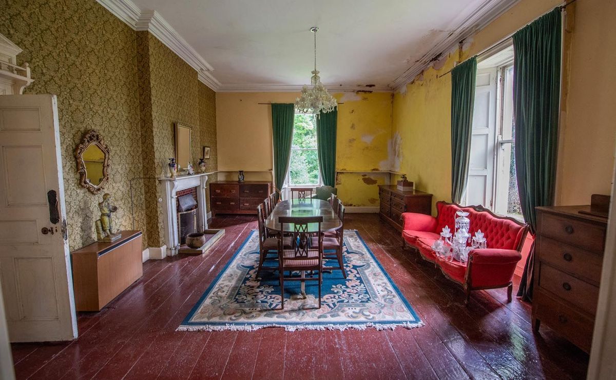 Period Residence For Sale: Ballyard House, Ballyard, Tralee, Co. Kerry Period Residence For Sale: Ballyard House, Ballyard, Tralee, Co. Kerry