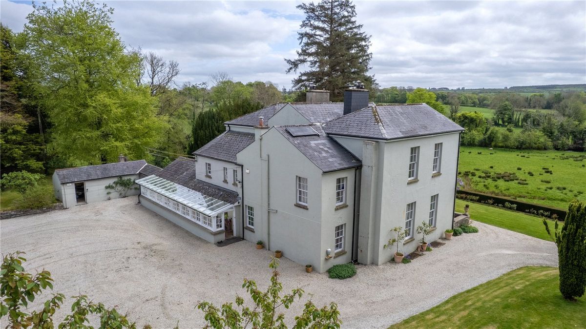 Georgian Country House For Sale: Ballyarr House, Ramelton, Co. Donegal Georgian Country House For Sale: Ballyarr House, Ramelton, Co. Donegal