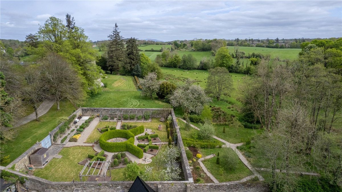 Georgian Country House For Sale: Ballyarr House, Ramelton, Co. Donegal Georgian Country House For Sale: Ballyarr House, Ramelton, Co. Donegal