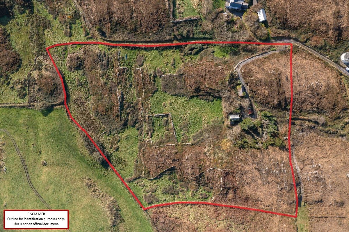 Coastal Retreat For Sale: Ballylinch, Baltimore, Co. Cork Coastal Retreat For Sale: Ballylinch, Baltimore, Co. Cork