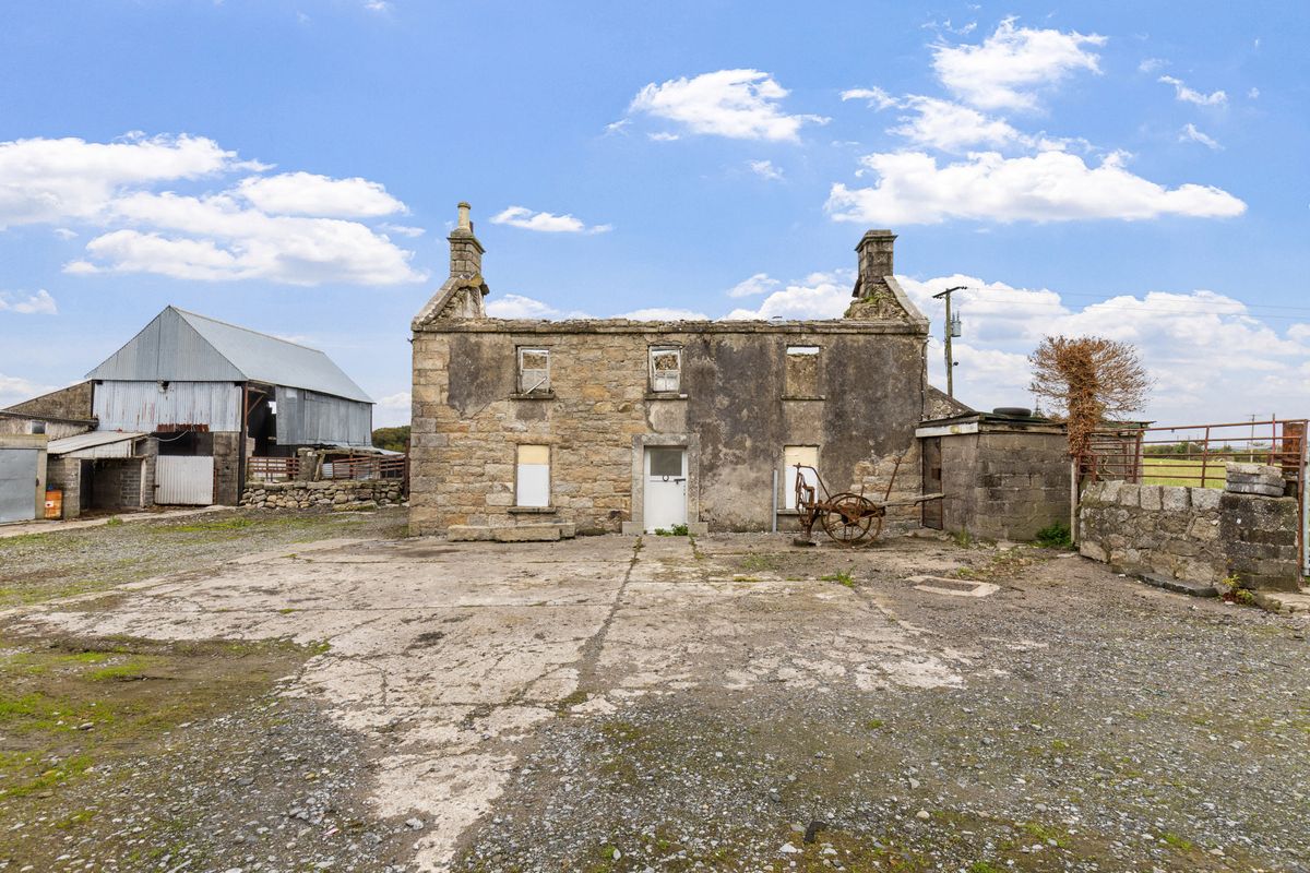Traditional Farmstead For Sale: Ballynagrane, Borris, Co. Carlow Traditional Farmstead For Sale: Ballynagrane, Borris, Co. Carlow