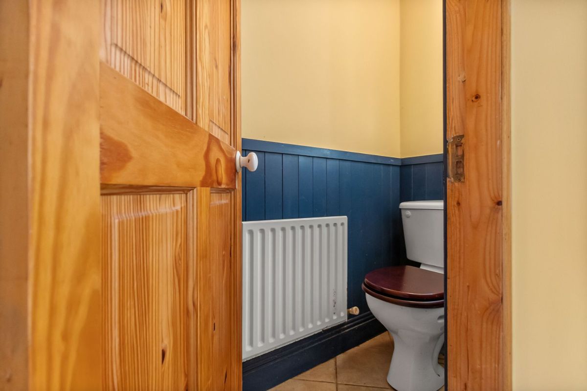 Period Property For Sale: Ballynona Lodge, Midleton, Co. Cork Period Property For Sale: Ballynona Lodge, Midleton, Co. Cork