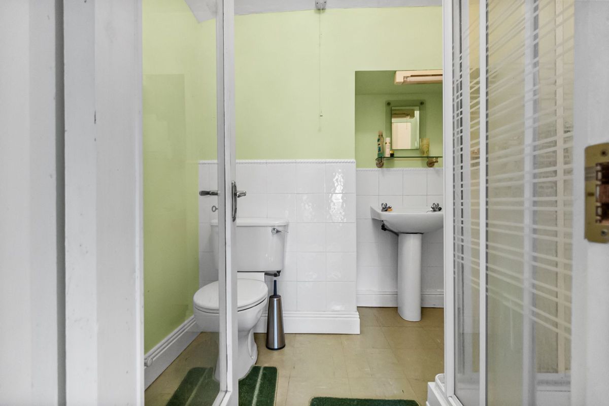 Period Property For Sale: Ballynona Lodge, Midleton, Co. Cork Period Property For Sale: Ballynona Lodge, Midleton, Co. Cork