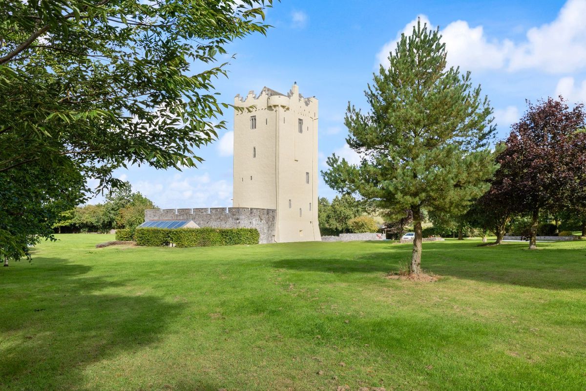 15th Century Castle For Sale: Ballytarsna Castle, Ballytarsna, Cashel, Co. Tipperary