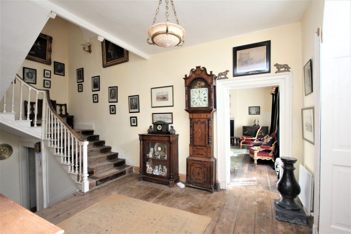 18th Century Property For Sale: Bianconi House, Castletown, Co. Laois 18th Century Property For Sale: Bianconi House, Castletown, Co. Laois