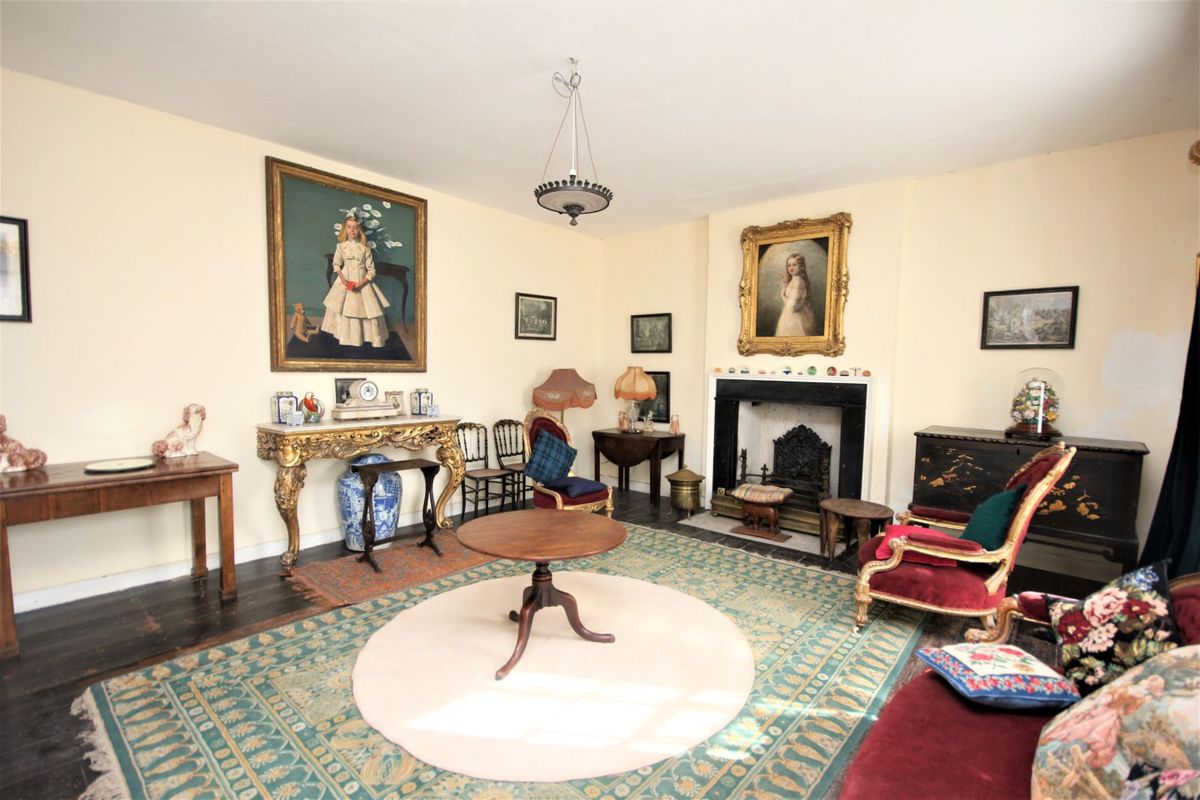 18th Century Property For Sale: Bianconi House, Castletown, Co. Laois 18th Century Property For Sale: Bianconi House, Castletown, Co. Laois