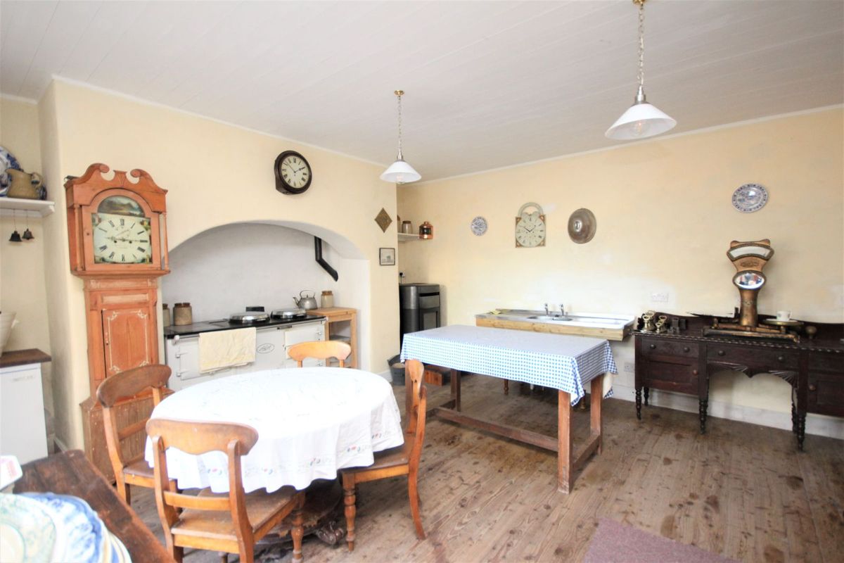 18th Century Property For Sale: Bianconi House, Castletown, Co. Laois 18th Century Property For Sale: Bianconi House, Castletown, Co. Laois