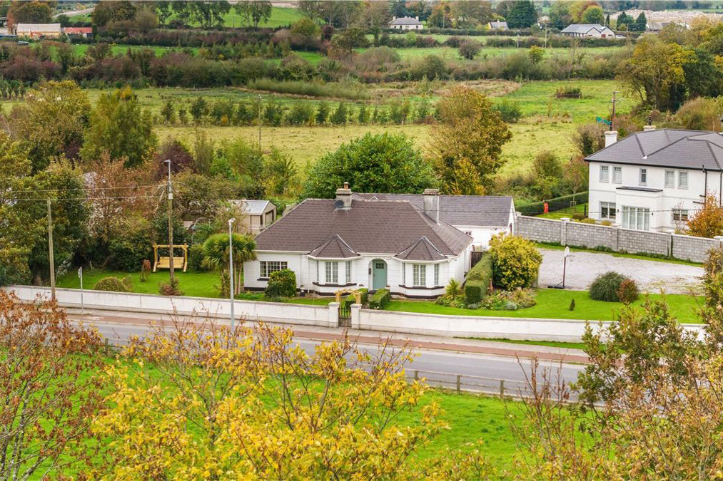Extended Cottage For Sale: Bramble Cottage, Curraghbeg, Adare, Co. Limerick