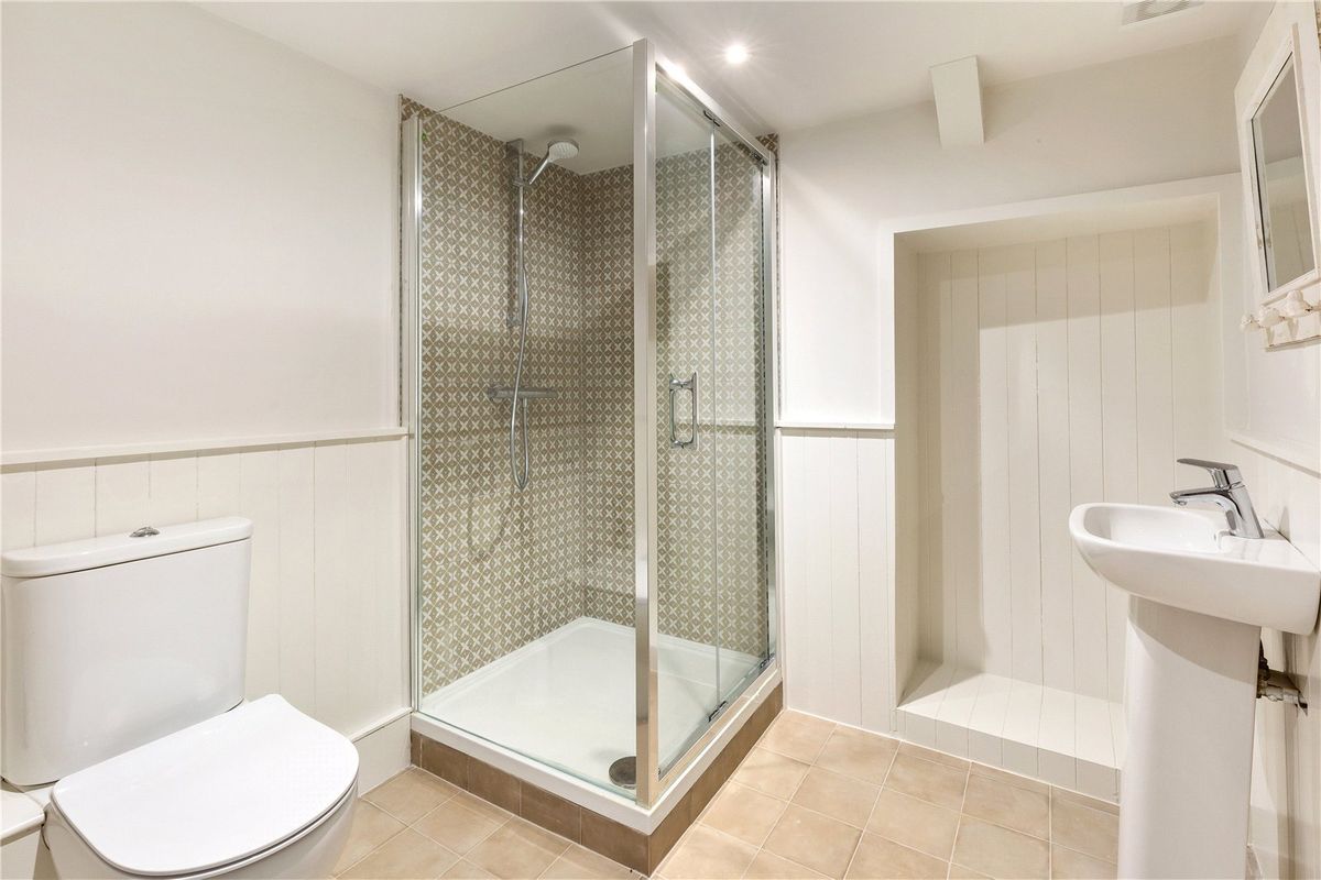 Period Residence For Sale: Bridge House, Bridge Street, Trim, Co. Meath Period Residence For Sale: Bridge House, Bridge Street, Trim, Co. Meath