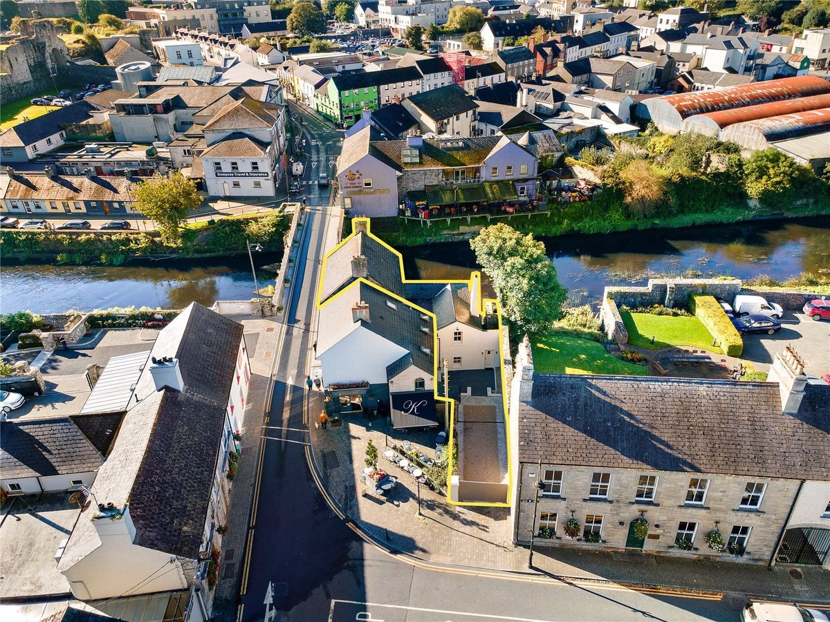 Period Residence For Sale: Bridge House, Bridge Street, Trim, Co. Meath Period Residence For Sale: Bridge House, Bridge Street, Trim, Co. Meath