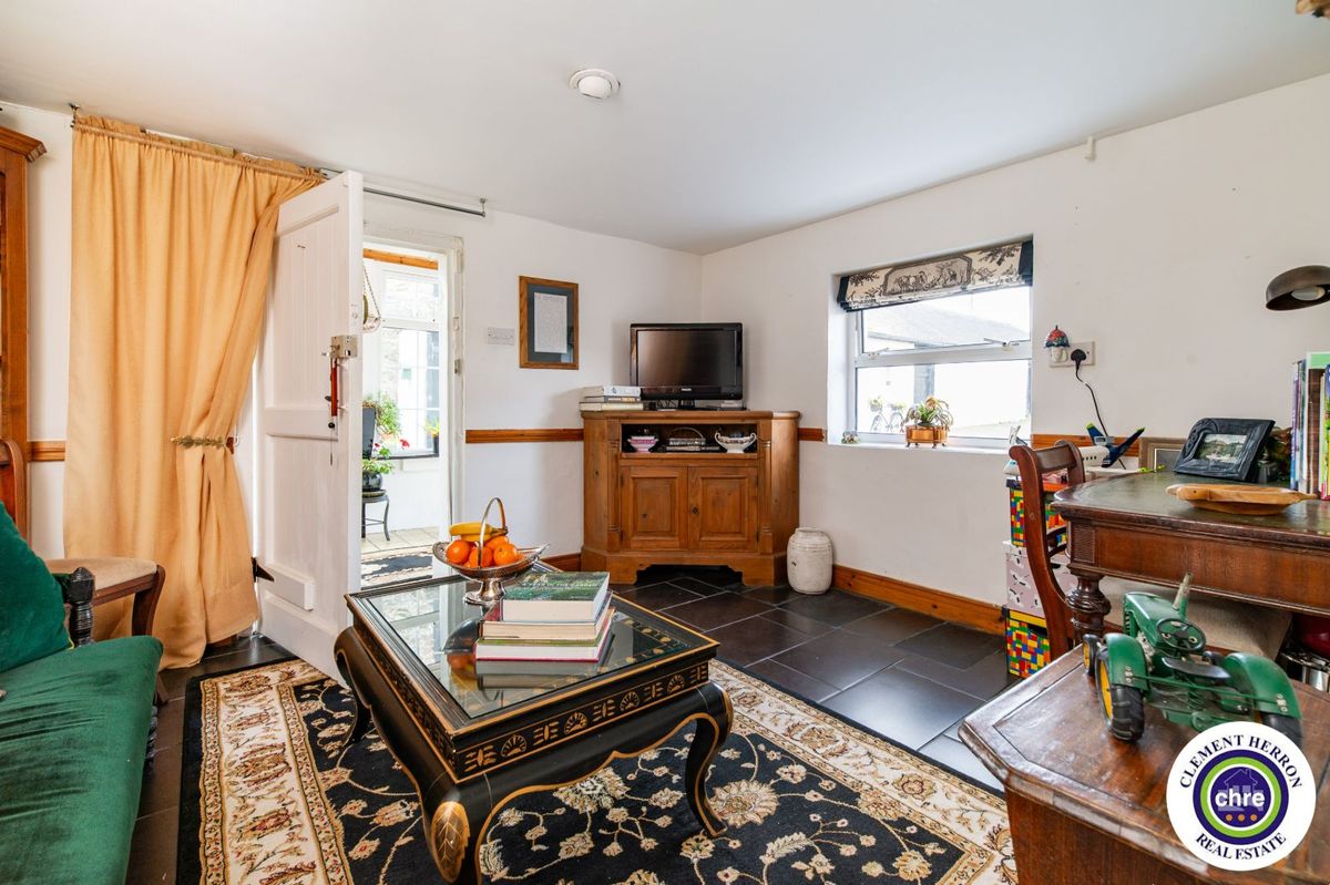 Georgian Residence For Sale: Cappakeel House, Cappakeel, Emo, Co. Laois Georgian Residence For Sale: Cappakeel House, Cappakeel, Emo, Co. Laois