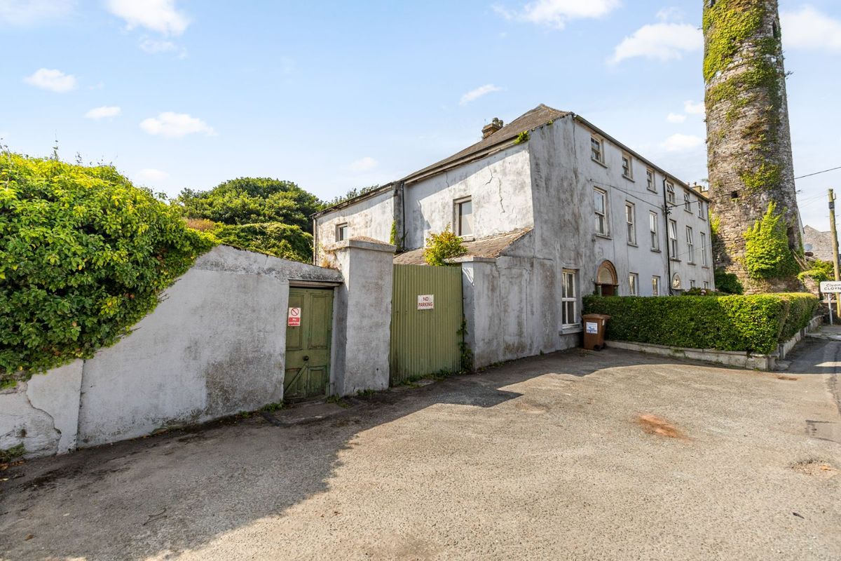 Period Residence For Sale: Church Street, Cloyne, Midleton, Co. Cork Period Residence For Sale: Church Street, Cloyne, Midleton, Co. Cork