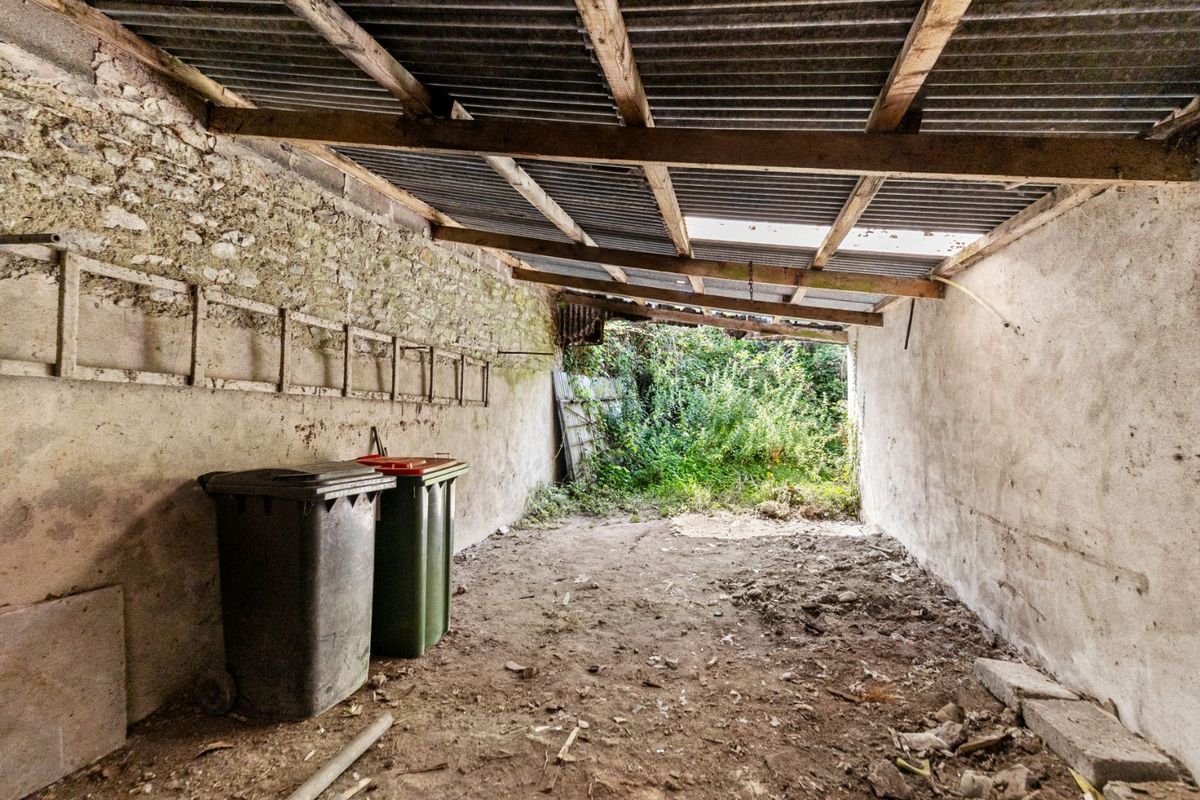 Period Residence For Sale: Church Street, Cloyne, Midleton, Co. Cork Period Residence For Sale: Church Street, Cloyne, Midleton, Co. Cork