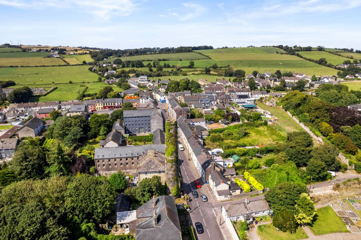 Period Residence For Sale: Church Street, Cloyne, Midleton, Co. Cork Period Residence For Sale: Church Street, Cloyne, Midleton, Co. Cork