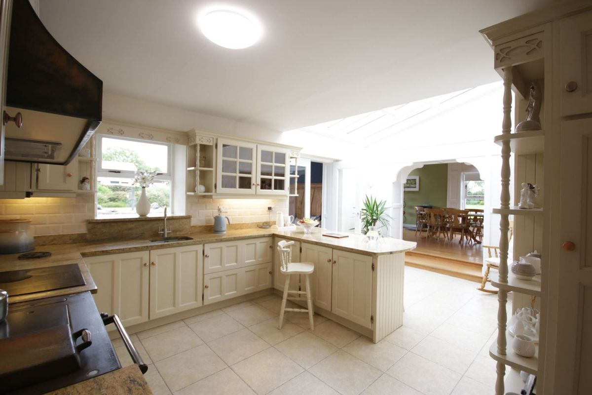 Period Residence For Sale: Churchville, Rathdowney, Co. Laois Period Residence For Sale: Churchville, Rathdowney, Co. Laois