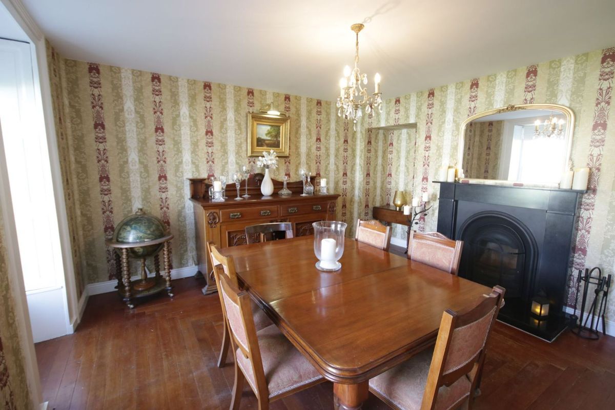 Period Residence For Sale: Churchville, Rathdowney, Co. Laois Period Residence For Sale: Churchville, Rathdowney, Co. Laois