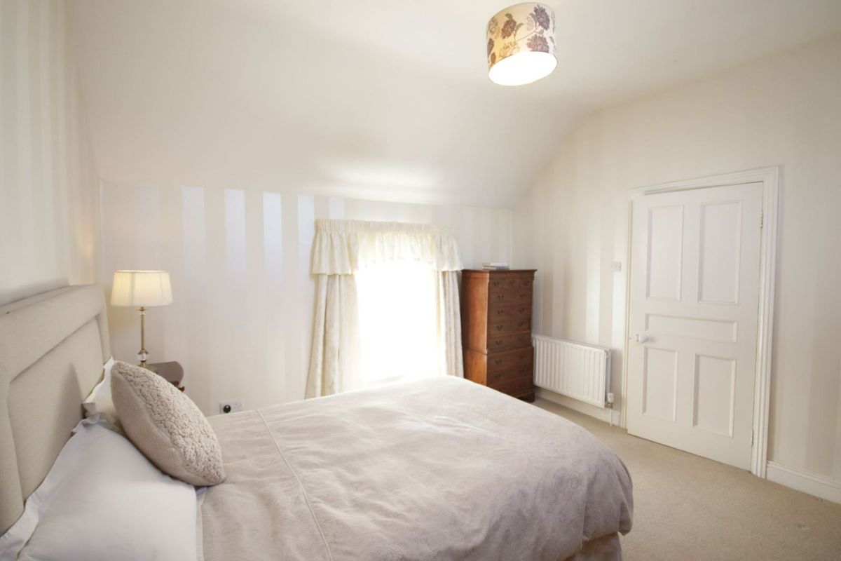 Period Residence For Sale: Churchville, Rathdowney, Co. Laois Period Residence For Sale: Churchville, Rathdowney, Co. Laois