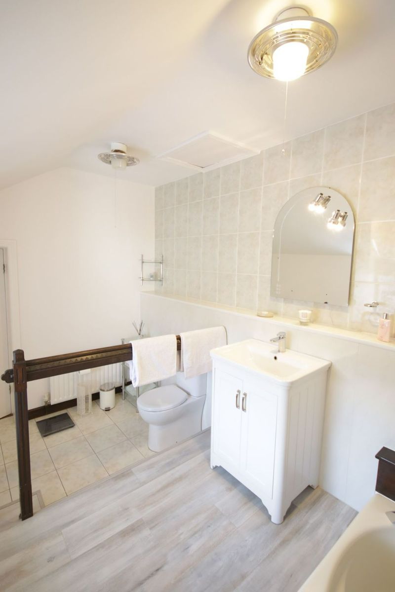 Period Residence For Sale: Churchville, Rathdowney, Co. Laois Period Residence For Sale: Churchville, Rathdowney, Co. Laois