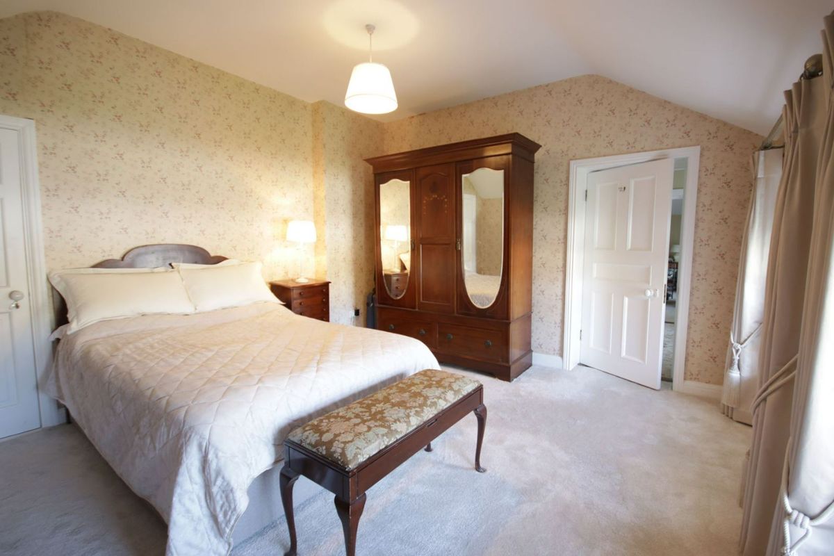 Period Residence For Sale: Churchville, Rathdowney, Co. Laois Period Residence For Sale: Churchville, Rathdowney, Co. Laois