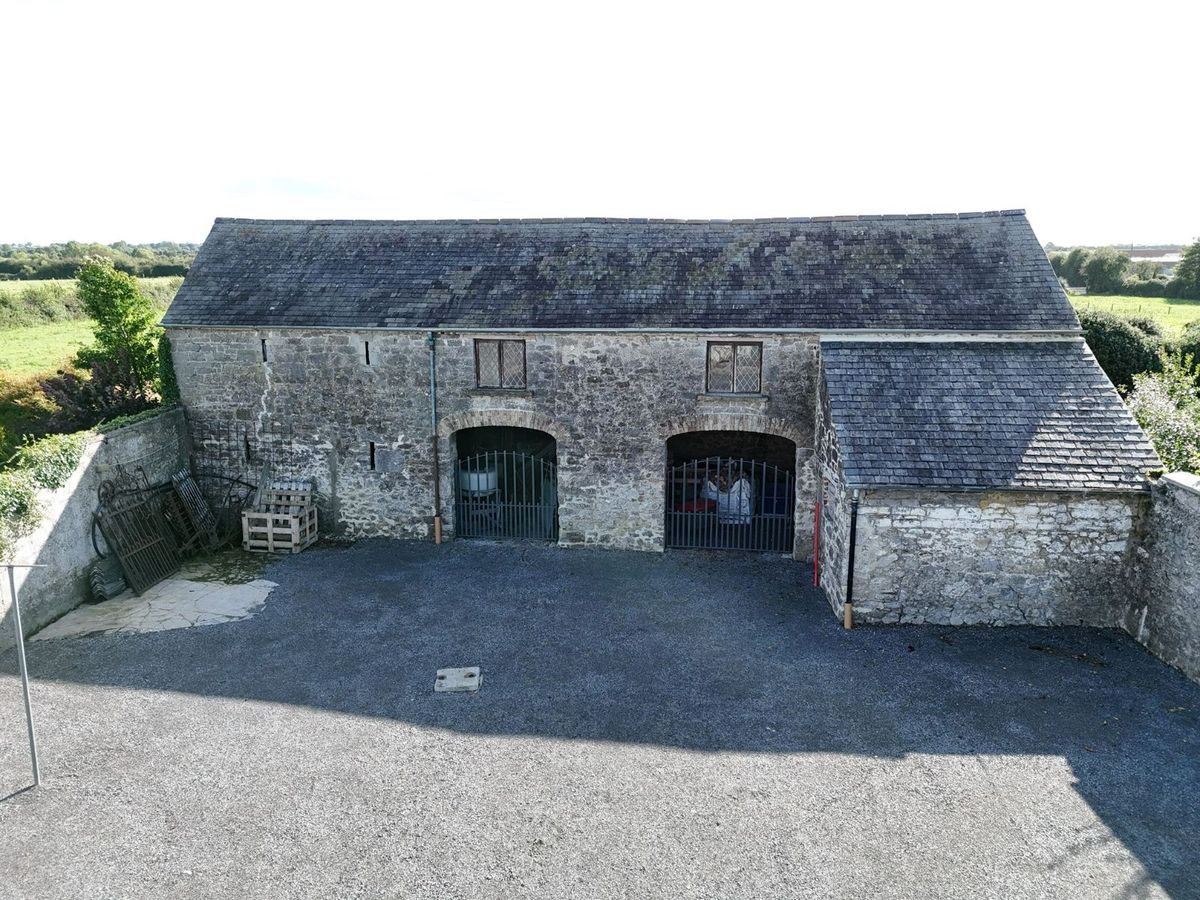 Period Residence For Sale: Churchville, Rathdowney, Co. Laois Period Residence For Sale: Churchville, Rathdowney, Co. Laois