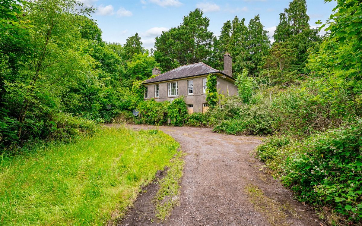 Period Property For Sale: Cuil Aluinn, Gurteenroe, Macroom, Co. Cork Period Property For Sale: Cuil Aluinn, Gurteenroe, Macroom, Co. Cork