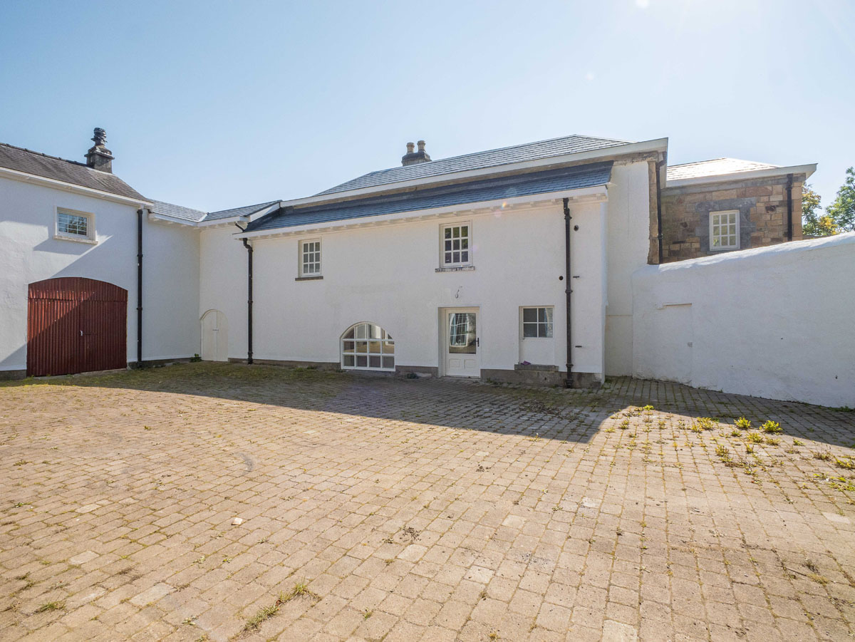 Period Residence For Sale: Drumlease Glebe House, Dromahair, Co. Leitrim Period Residence For Sale: Drumlease Glebe House, Dromahair, Co. Leitrim