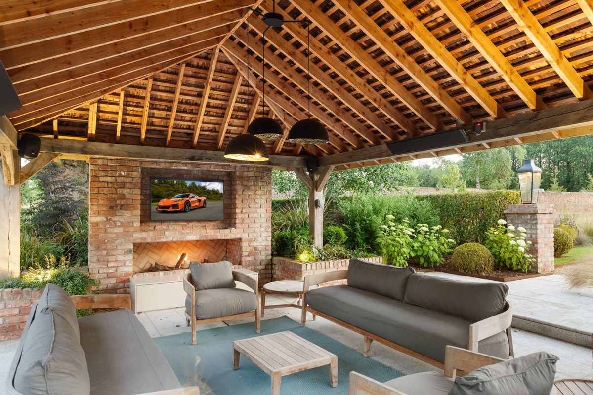 Magnificent Period House For Sale: Emsworth, Malahide Road, Kinsealy, Co. Dublin Magnificent Period House For Sale: Emsworth, Malahide Road, Kinsealy, Co. Dublin