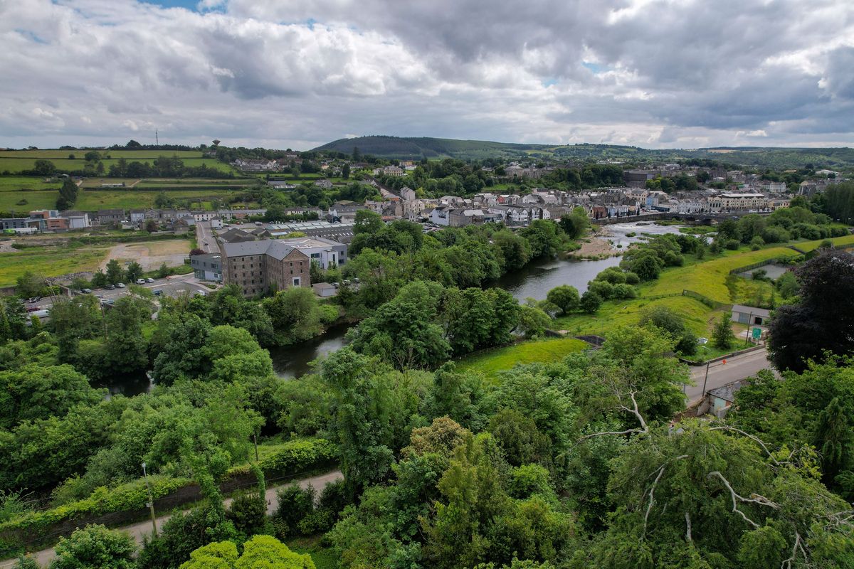 Georgian Property For Sale: Glenavon House, Rathealy Road, Fermoy, Co. Cork Georgian Property For Sale: Glenavon House, Rathealy Road, Fermoy, Co. Cork