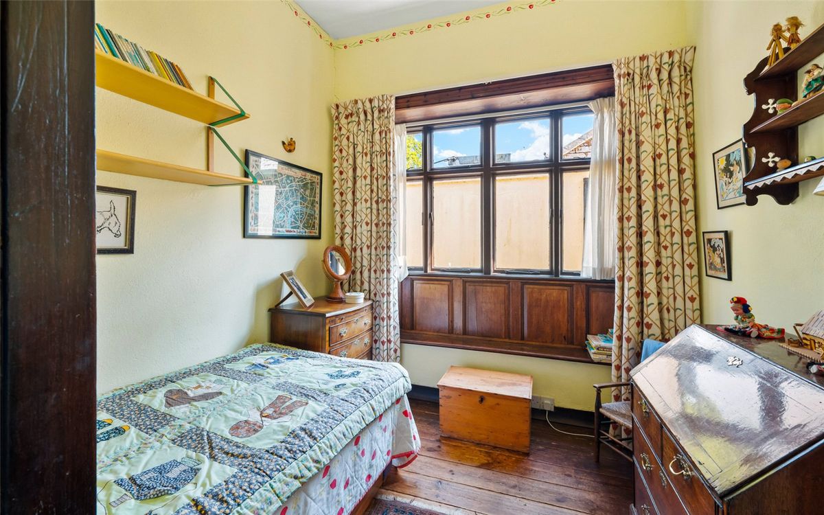 Victorian Country Home For Sale: Kilroan House, Brookhill, Glanmire, Co. Cork Victorian Country Home For Sale: Kilroan House, Brookhill, Glanmire, Co. Cork