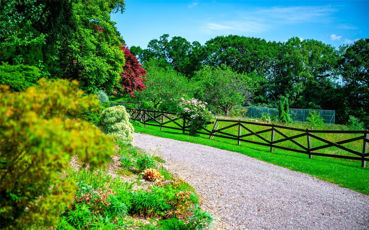 Victorian Country Home For Sale: Kilroan House, Brookhill, Glanmire, Co. Cork Victorian Country Home For Sale: Kilroan House, Brookhill, Glanmire, Co. Cork