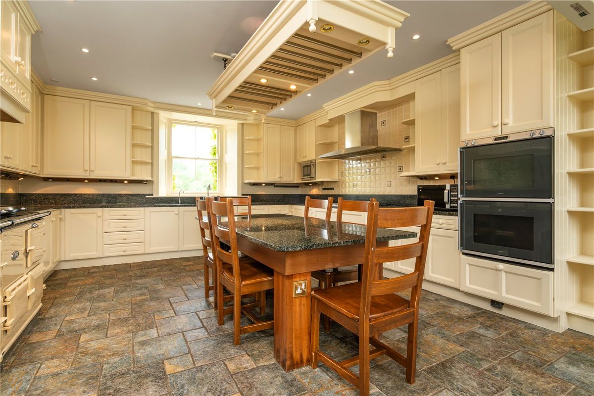 Exceptional Estate For Sale: Lairakeen House, Banagher, Co. Galway Exceptional Estate For Sale: Lairakeen House, Banagher, Co. Galway