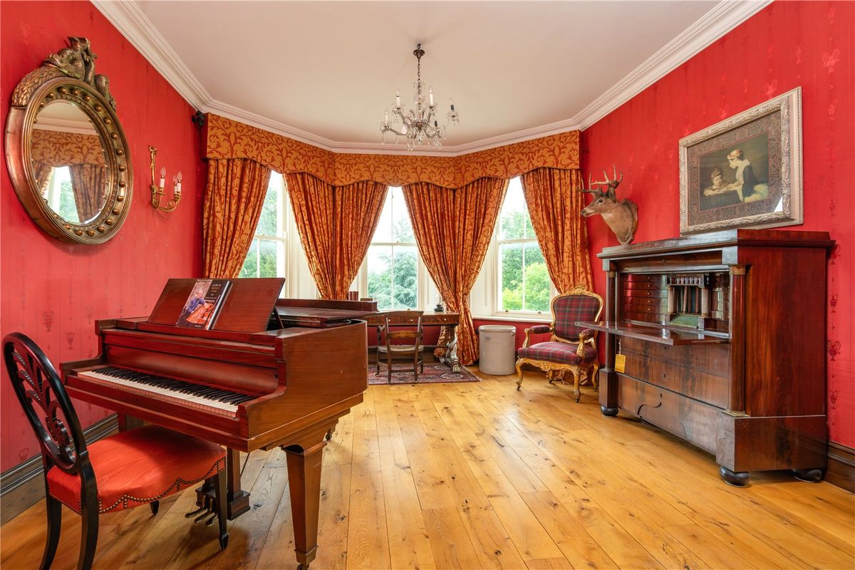 Exceptional Estate For Sale: Lairakeen House, Banagher, Co. Galway Exceptional Estate For Sale: Lairakeen House, Banagher, Co. Galway