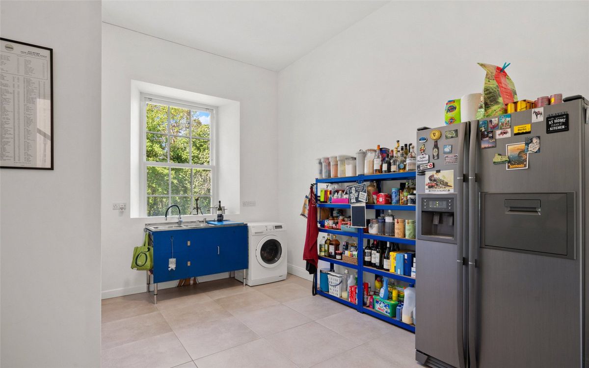 Georgian Country Home For Sale: Lawn House, West End, Drimoleague, Co. Cork Georgian Country Home For Sale: Lawn House, West End, Drimoleague, Co. Cork