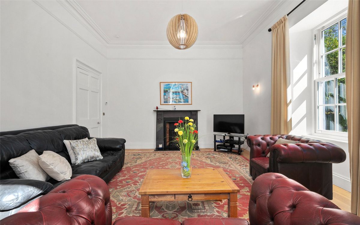 Georgian Country Home For Sale: Lawn House, West End, Drimoleague, Co. Cork Georgian Country Home For Sale: Lawn House, West End, Drimoleague, Co. Cork