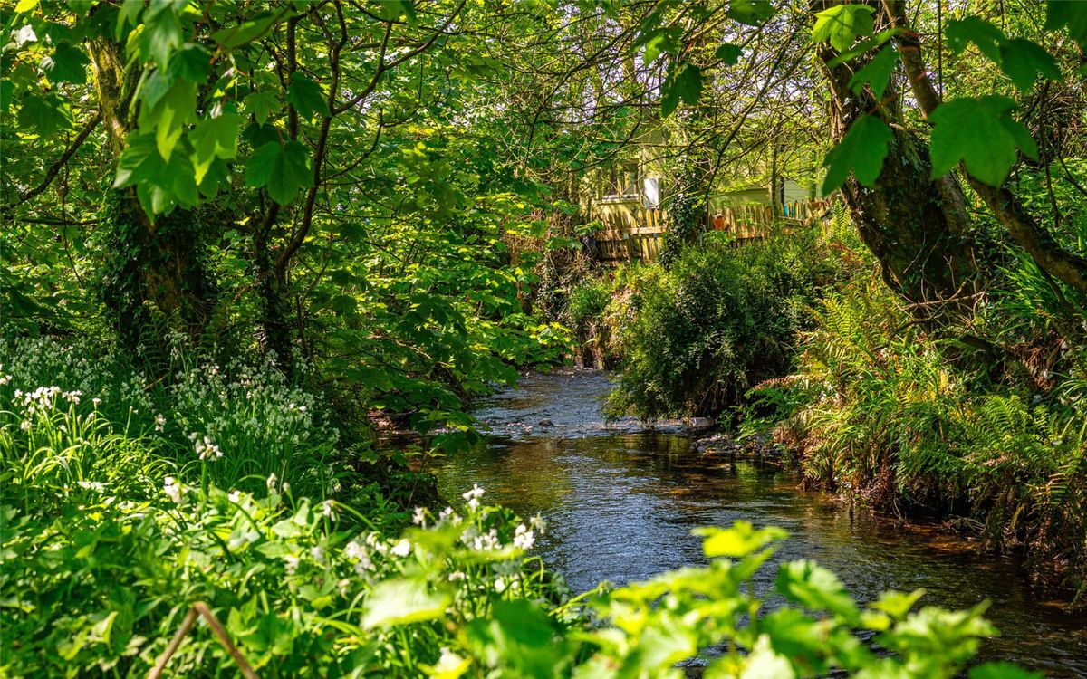 Georgian Country Home For Sale: Lawn House, West End, Drimoleague, Co. Cork Georgian Country Home For Sale: Lawn House, West End, Drimoleague, Co. Cork
