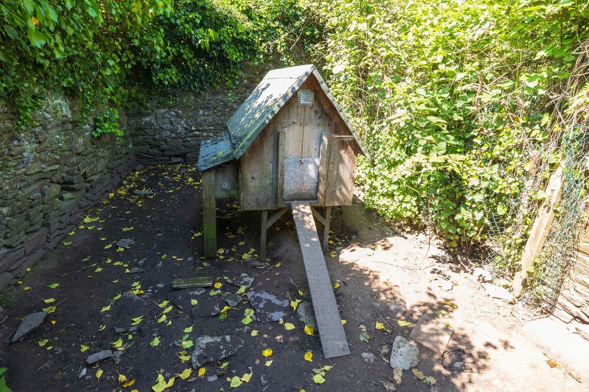 Extended Cottage For Sale: Marlogue Cottage, Walterstown, Cobh, Co. Cork Extended Cottage For Sale: Marlogue Cottage, Walterstown, Cobh, Co. Cork