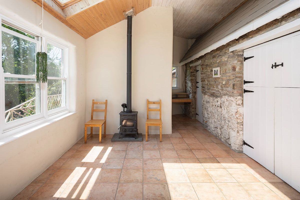 Extended Cottage For Sale: Marlogue Cottage, Walterstown, Cobh, Co. Cork Extended Cottage For Sale: Marlogue Cottage, Walterstown, Cobh, Co. Cork