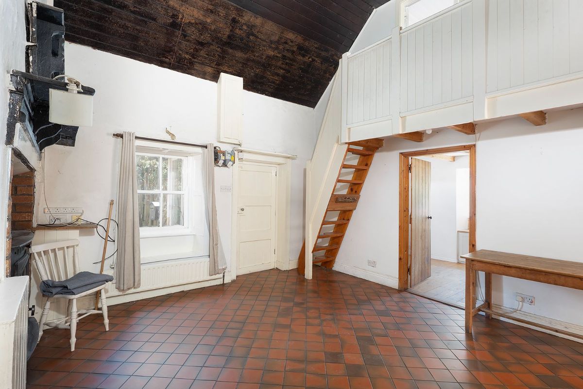 Extended Cottage For Sale: Marlogue Cottage, Walterstown, Cobh, Co. Cork Extended Cottage For Sale: Marlogue Cottage, Walterstown, Cobh, Co. Cork